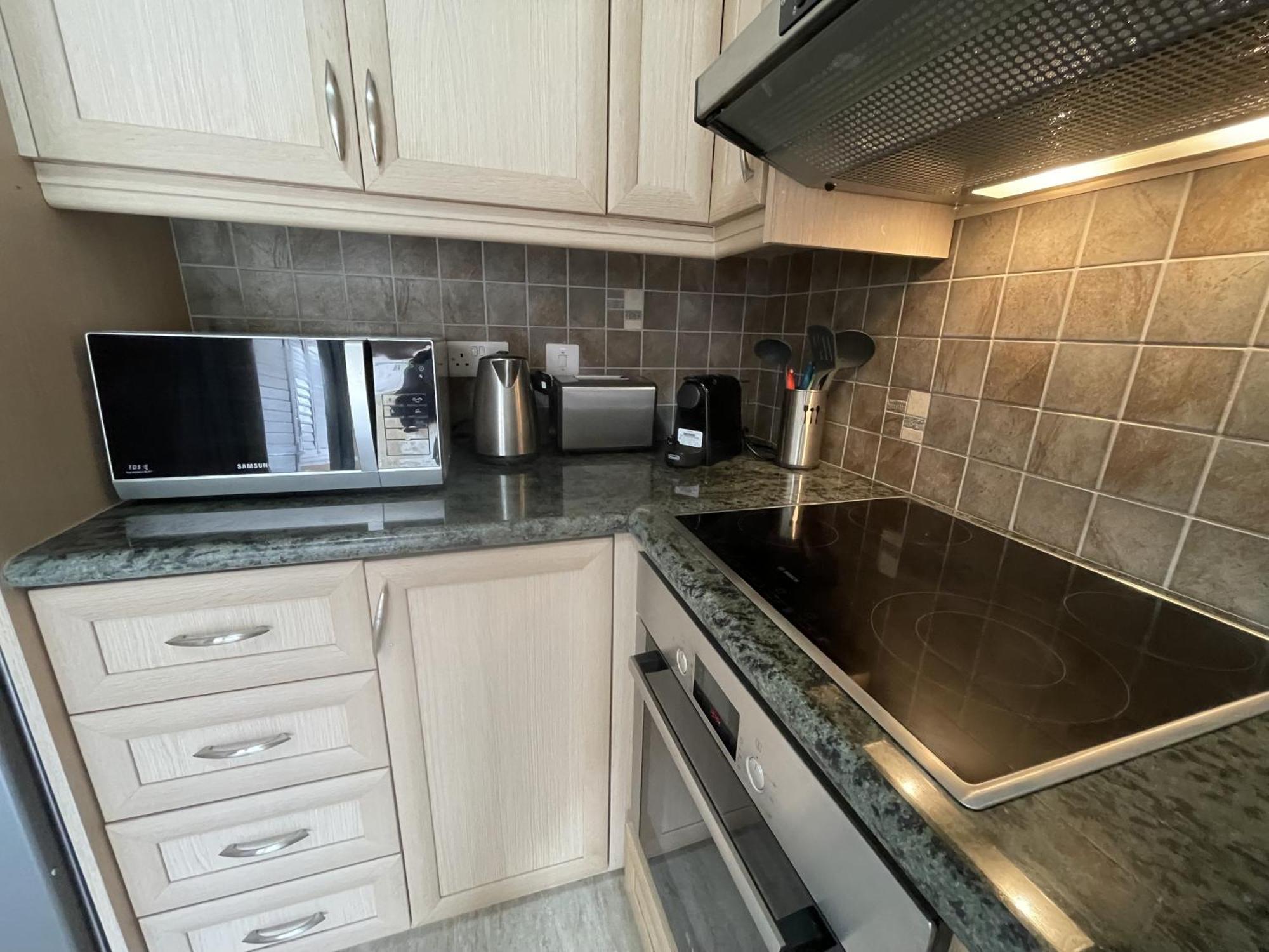 Nerina Apartment Paphos Bagian luar foto