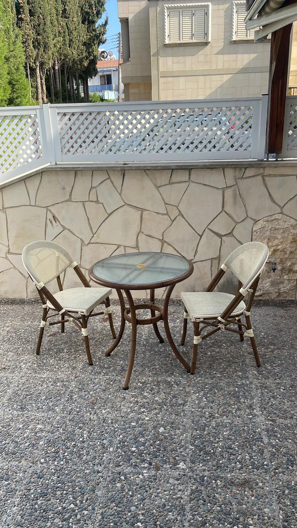 Nerina Apartment Paphos Bagian luar foto